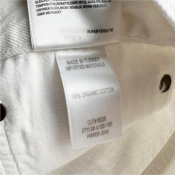 New Agolde Parker Straight Jeans White Milkshake Plus Size 32 Button Fly - Picture 11 of 12